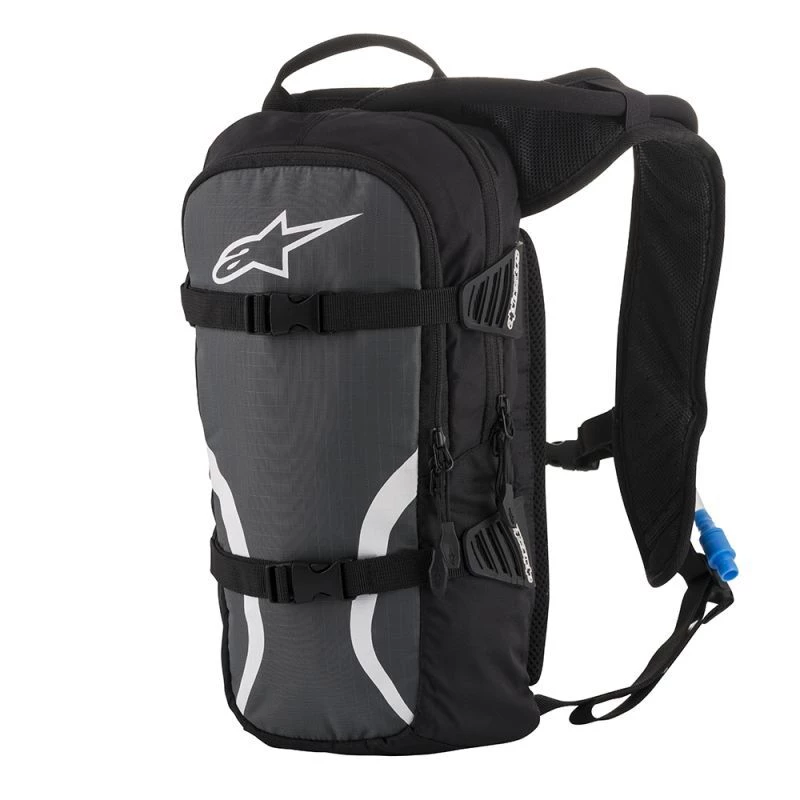 Alpinestars Iguana Hydration Black/Anthracite/White Backpack 6L Bag Capacity w/1.5L Bladder 1 Alpinestars Iguana Hydration Black/Anthracite/White Backpack 6L Bag Capacity w/1.5L Bladder